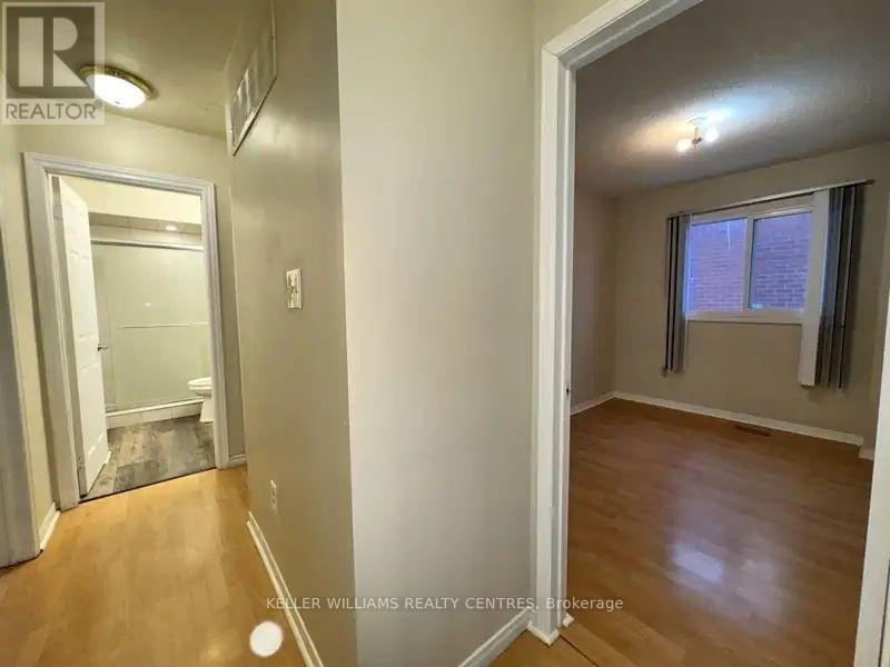 












UPPER - 51 MCDOUGALL DRIVE

,
Barrie (West Bayfield),




Ontario
L4N7H7

