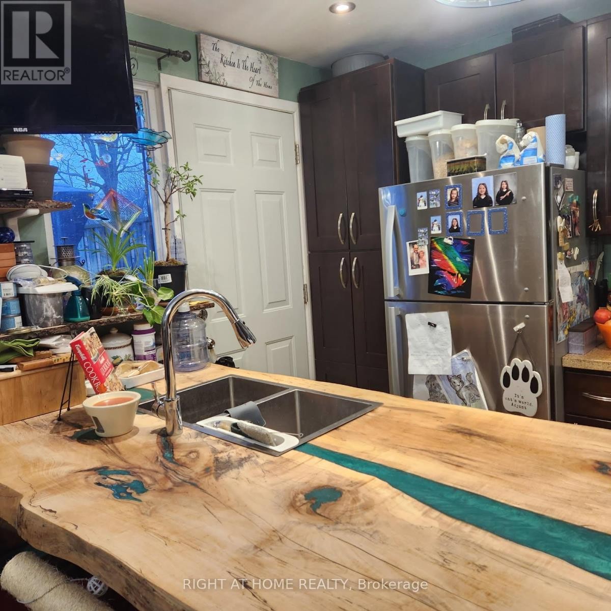 












K6 - 63 FERRIS LANE

,
Barrie (Cundles East),




Ontario
L4M5C4

