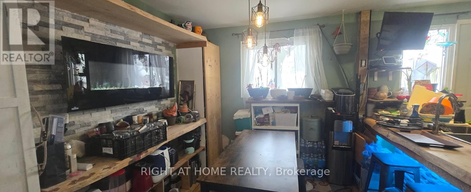 












K6 - 63 FERRIS LANE

,
Barrie (Cundles East),




Ontario
L4M5C4

