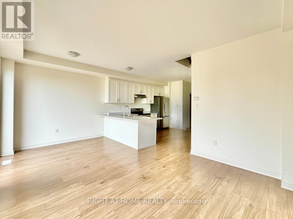 












107 SAGEWOOD AVENUE

,
Barrie (Painswick South),




Ontario
L9J0K5

