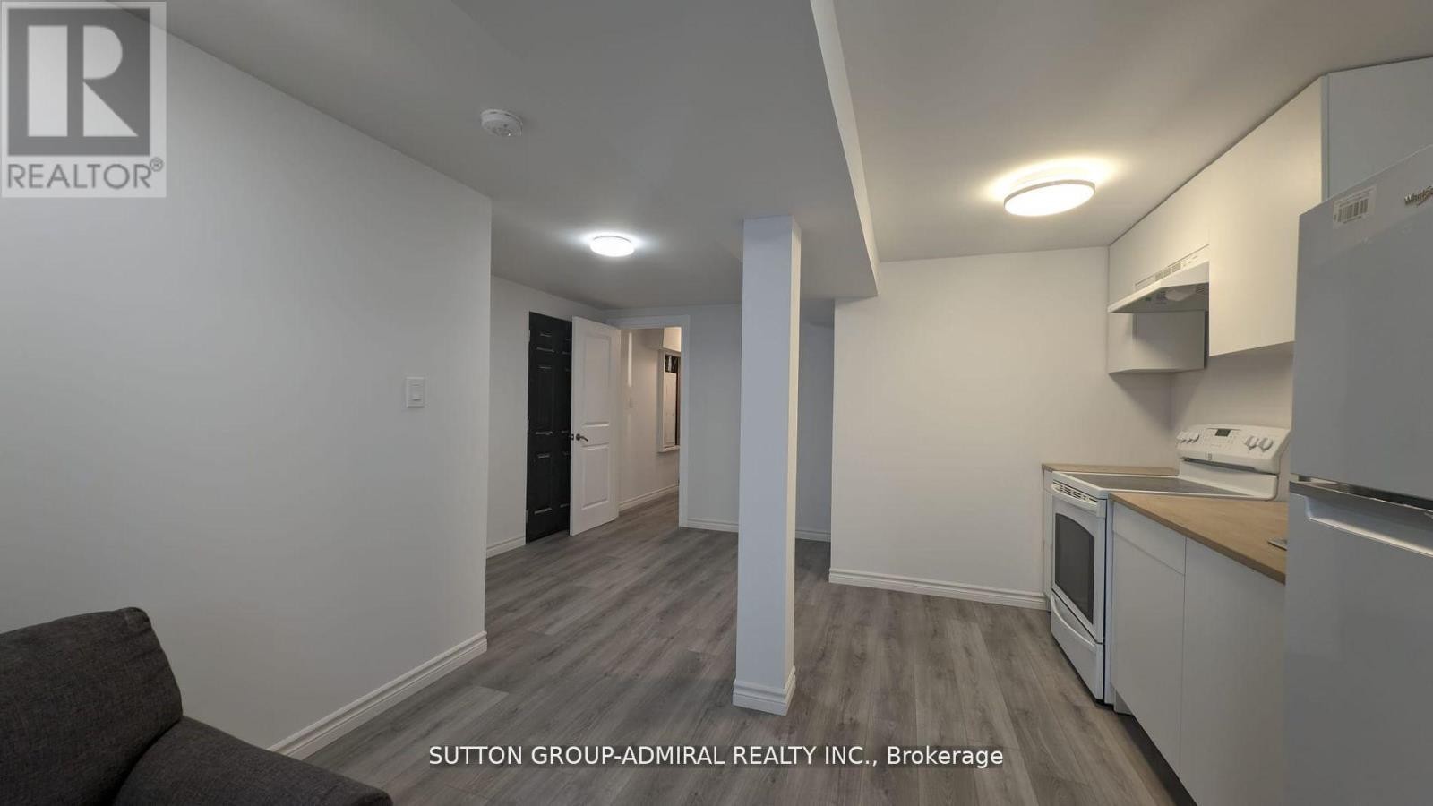 












113 HURST DRIVE

,
Barrie (Bayshore),




Ontario
L4N8K9

