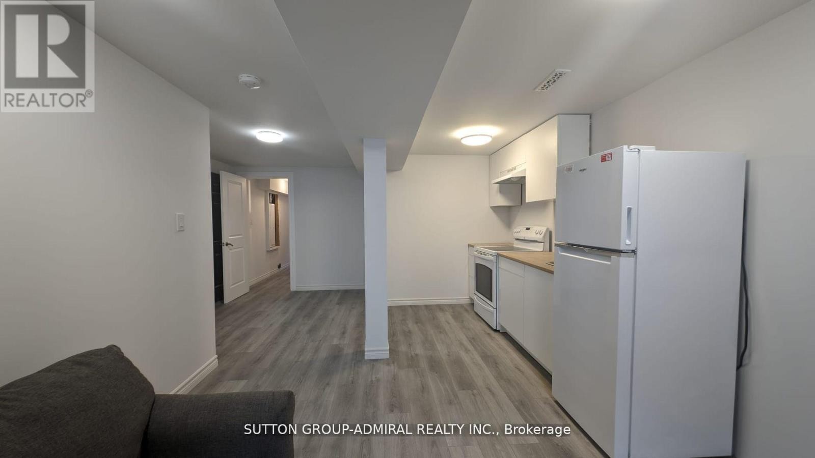 












113 HURST DRIVE

,
Barrie (Bayshore),




Ontario
L4N8K9

