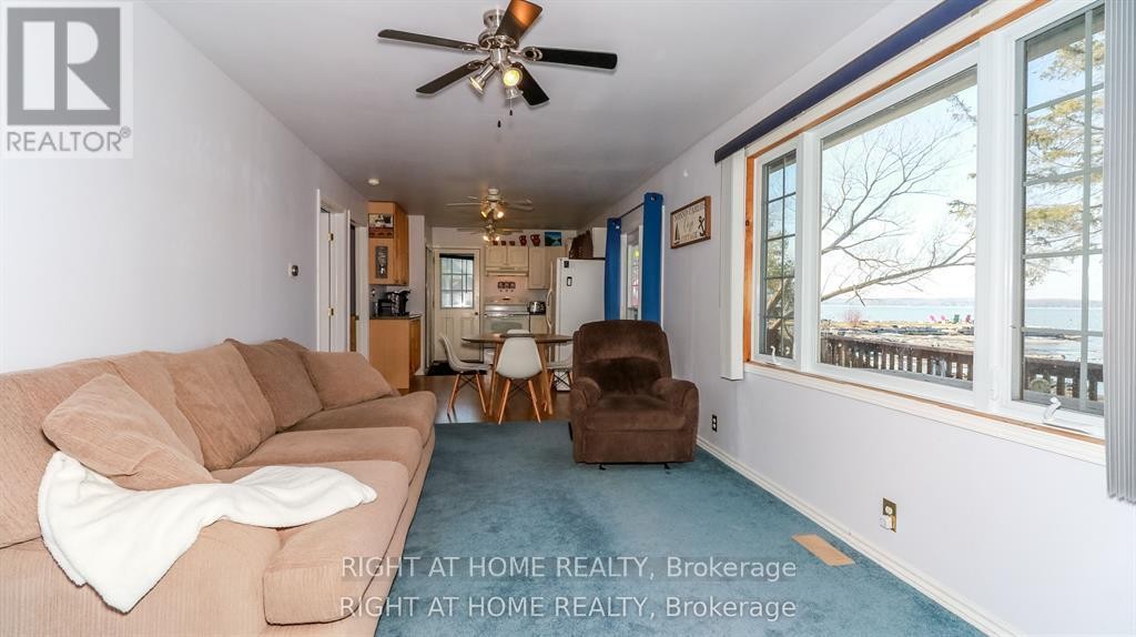 












20 LONG POINT ROAD

,
Tay (Waubaushene),




Ontario
L0K2C0

