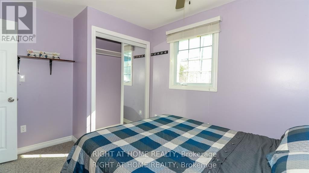 












20 LONG POINT ROAD

,
Tay (Waubaushene),




Ontario
L0K2C0

