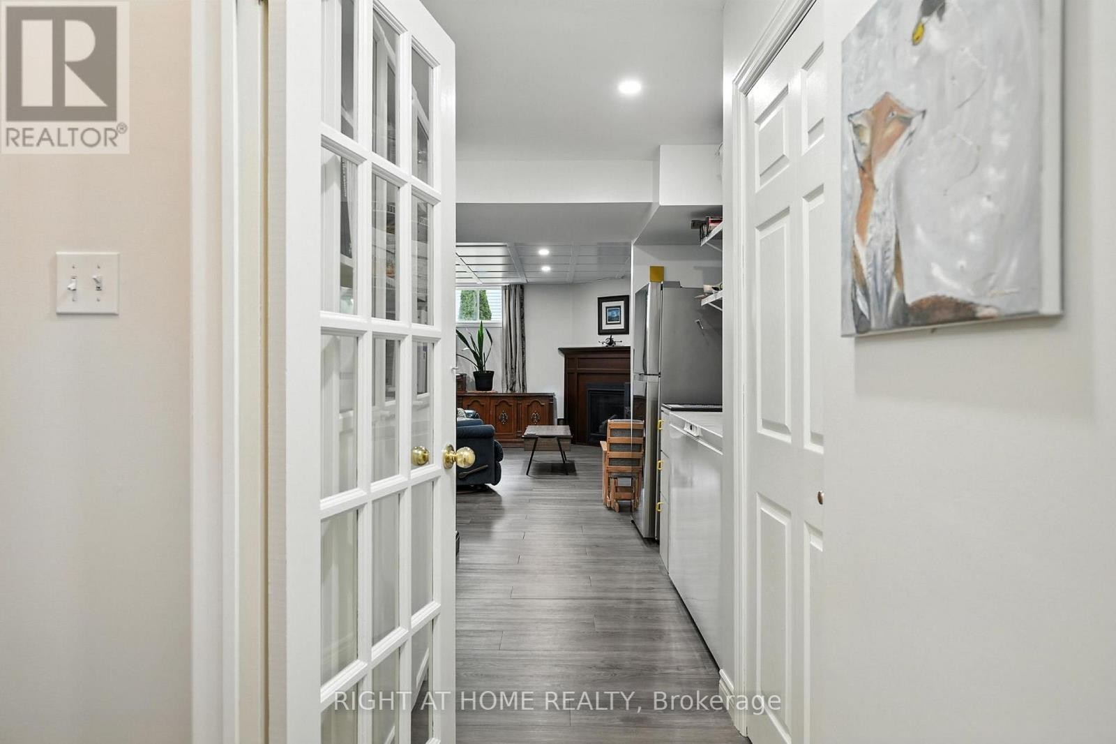 












16 O'NEILL CIRCLE

,
Springwater (Phelpston),




Ontario
L0L2K0

