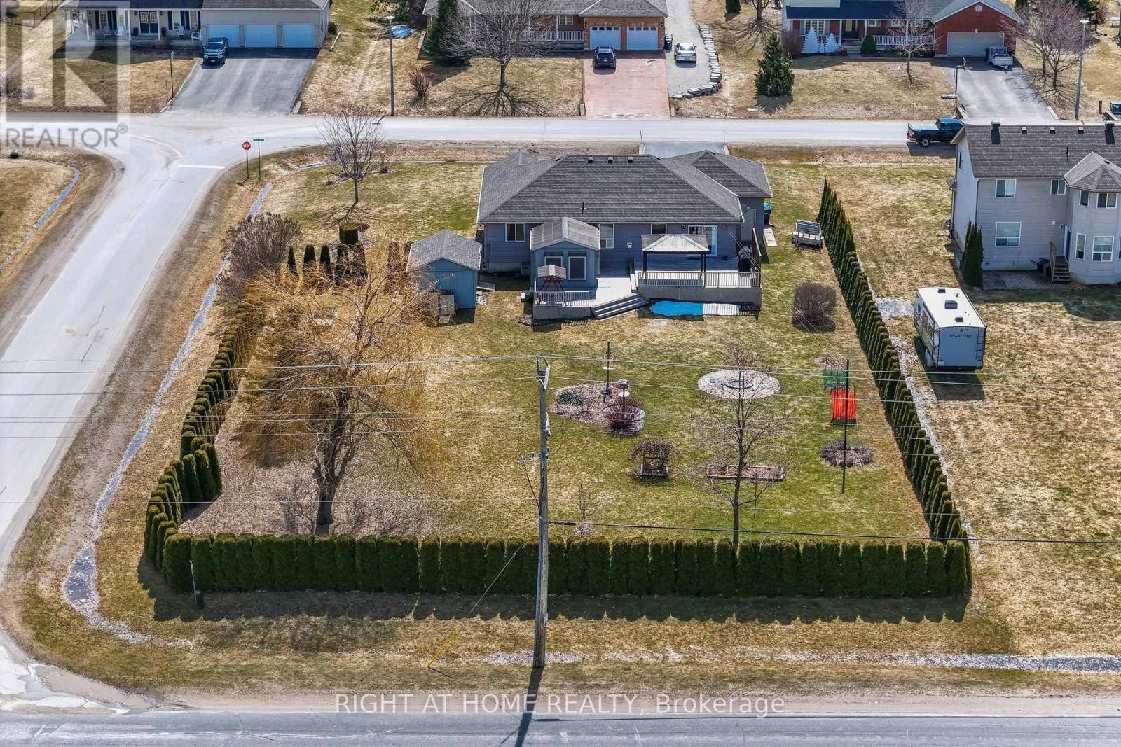 












16 O'NEILL CIRCLE

,
Springwater (Phelpston),




Ontario
L0L2K0

