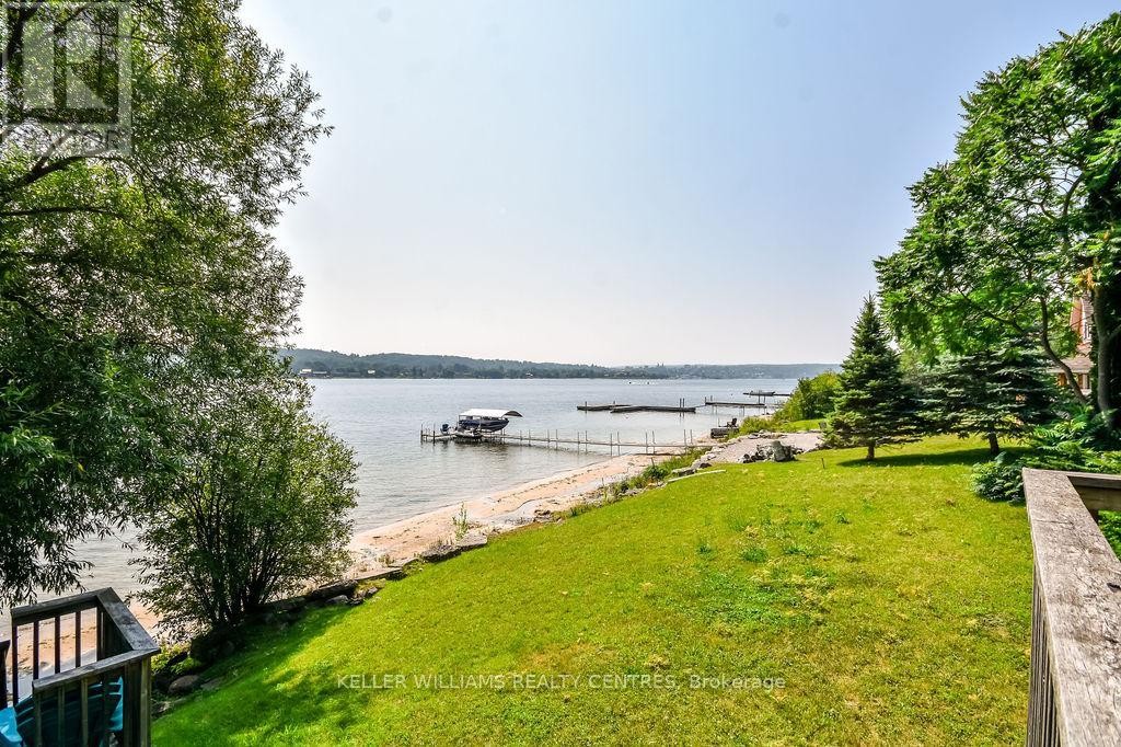 












379 CHAMPLAIN ROAD

,
Penetanguishene,




Ontario
L9M1S3

