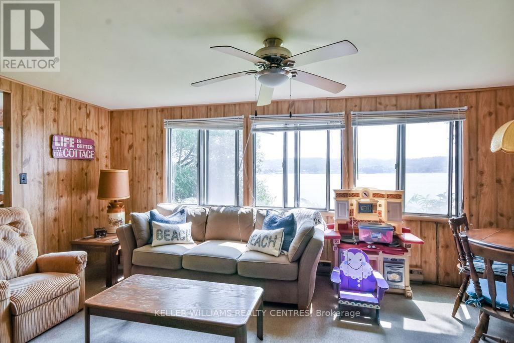 












379 CHAMPLAIN ROAD

,
Penetanguishene,




Ontario
L9M1S3

