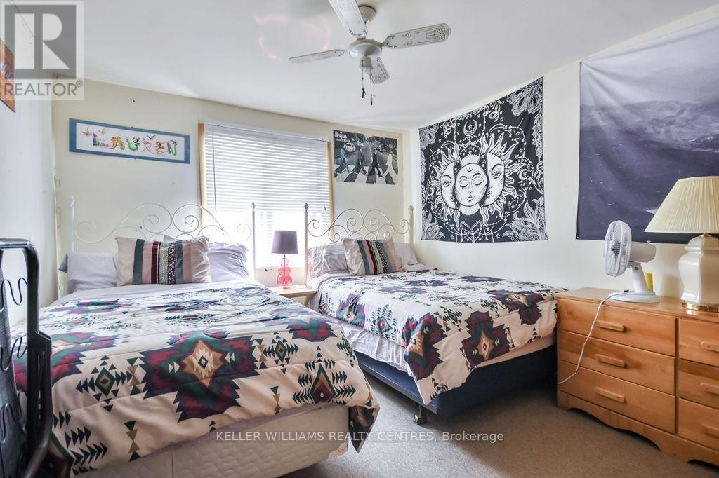 












379 CHAMPLAIN ROAD

,
Penetanguishene,




Ontario
L9M1S3

