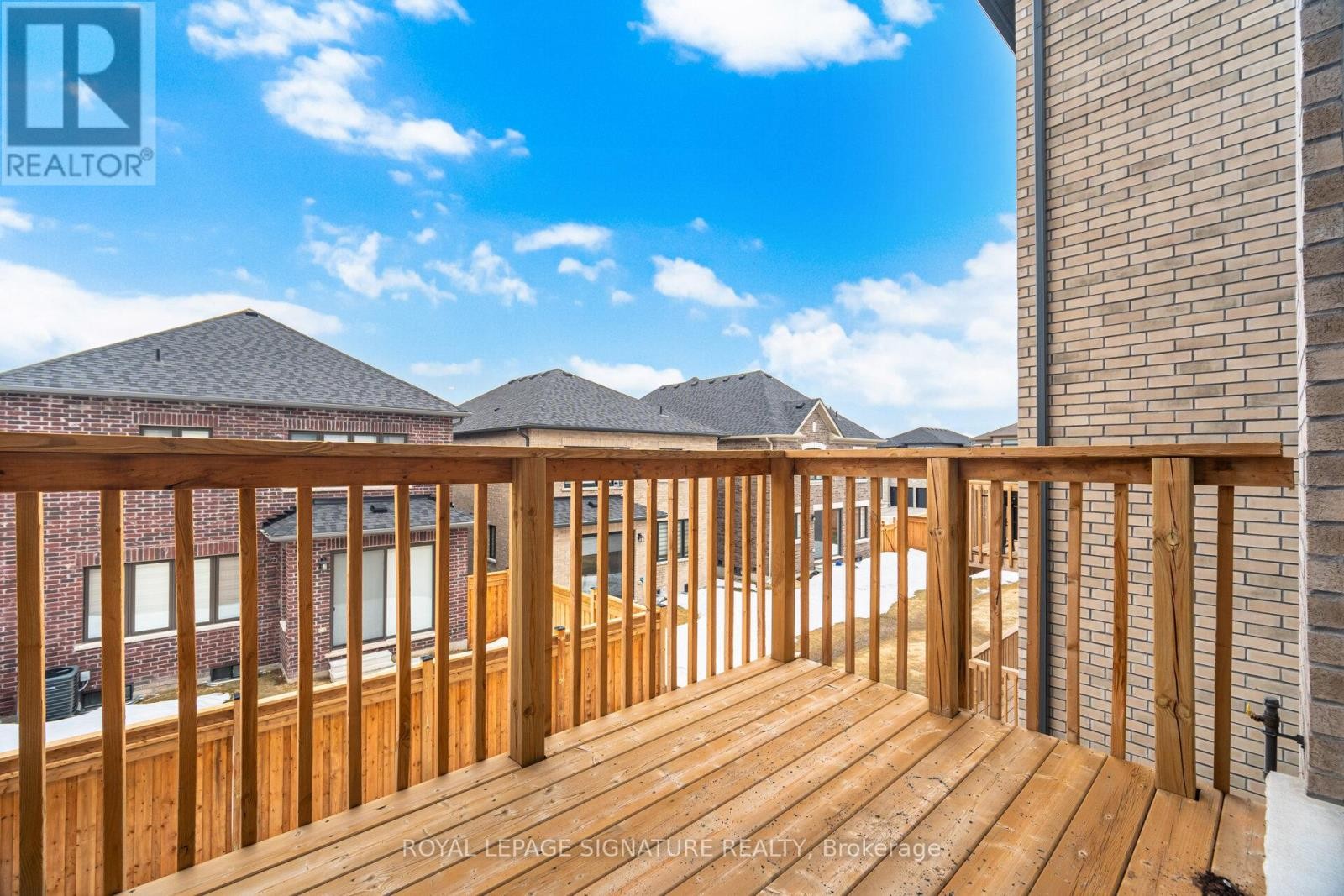 












78 BEARBERRY ROAD

,
Springwater (Midhurst),




Ontario
L9X2C9

