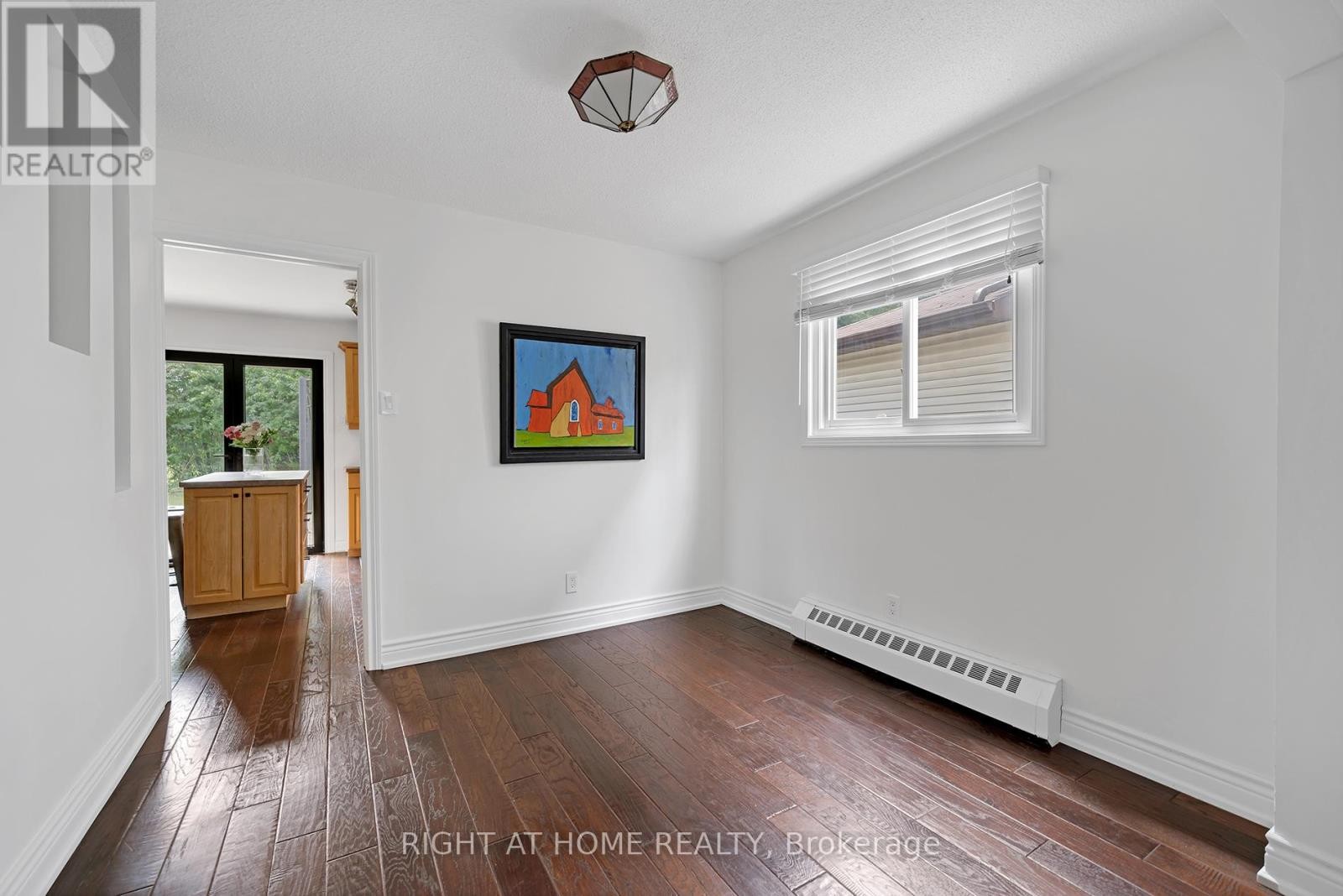 












361 HICKLING TRAIL

,
Barrie (Grove East),




Ontario
L4M6A4

