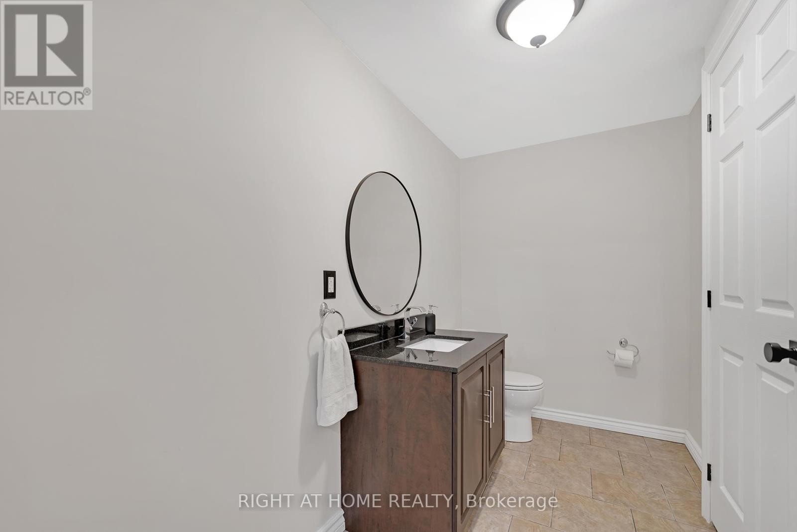 












361 HICKLING TRAIL

,
Barrie (Grove East),




Ontario
L4M6A4

