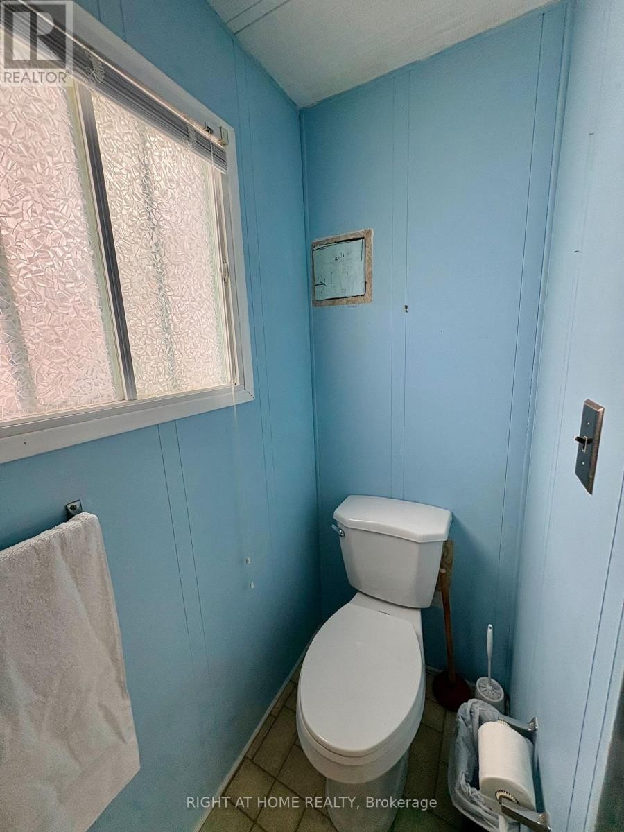 












14 SINCLAIR AVENUE S

,
Wasaga Beach,




Ontario
L9Z1K3

