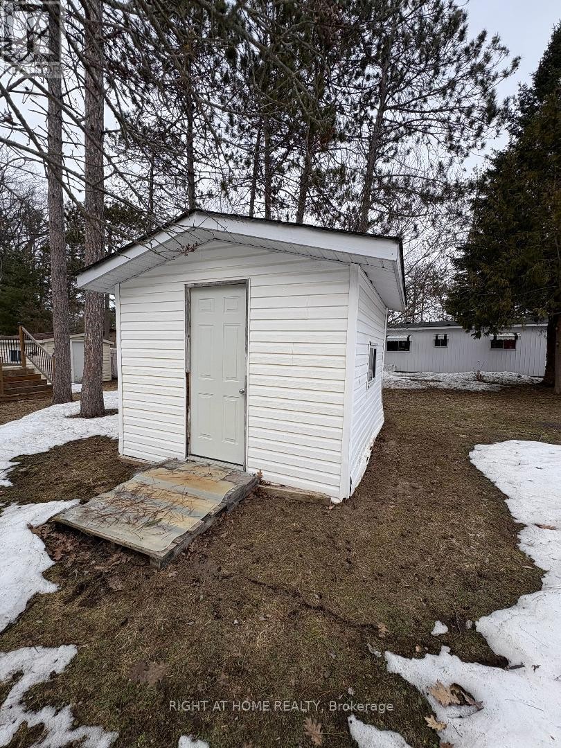 












14 SINCLAIR AVENUE S

,
Wasaga Beach,




Ontario
L9Z1K3

