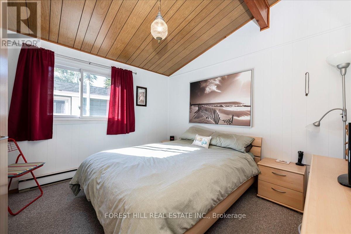 












67 LAKE AVENUE

,
Ramara,




Ontario
L0K1B0


