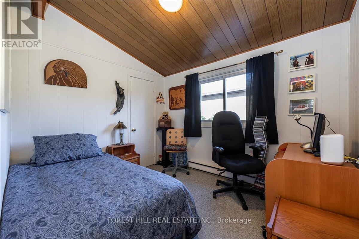 












67 LAKE AVENUE

,
Ramara,




Ontario
L0K1B0


