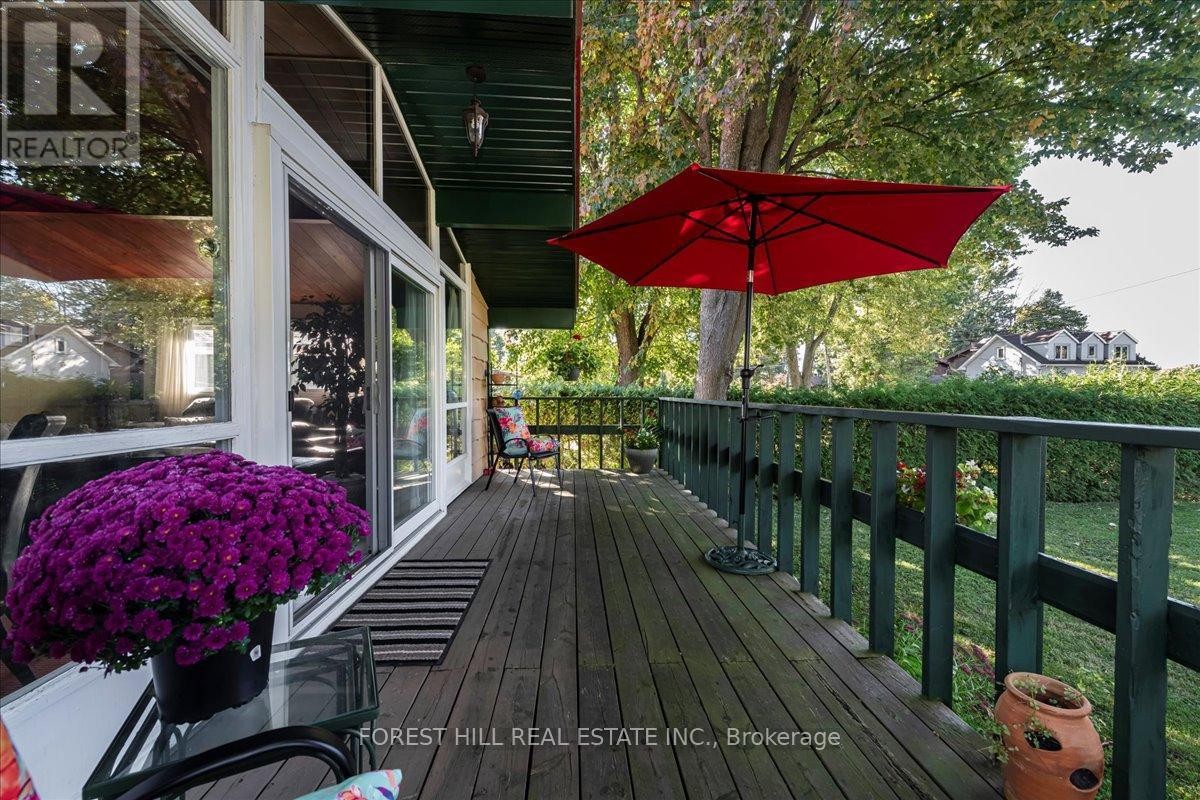 












67 LAKE AVENUE

,
Ramara,




Ontario
L0K1B0

