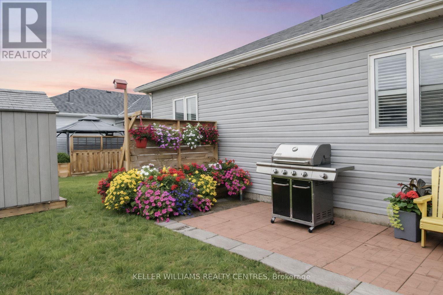 












10 SINCLAIR CRESCENT

,
Ramara (Atherley),




Ontario
L3V8K1

