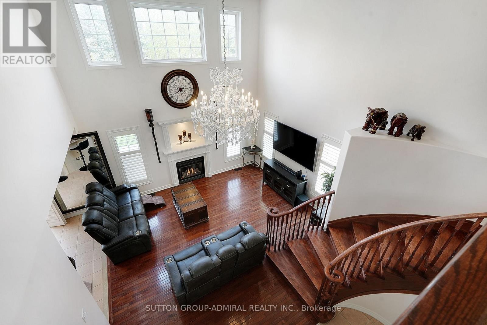 












46 BALMORAL PLACE

,
Barrie (Innis-Shore),




Ontario
L4N0Y9

