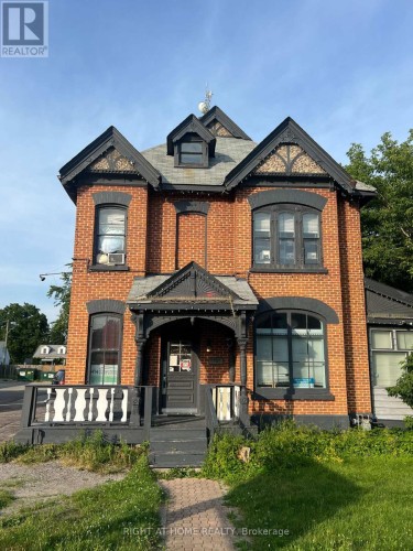 Featured Listing Photo 
