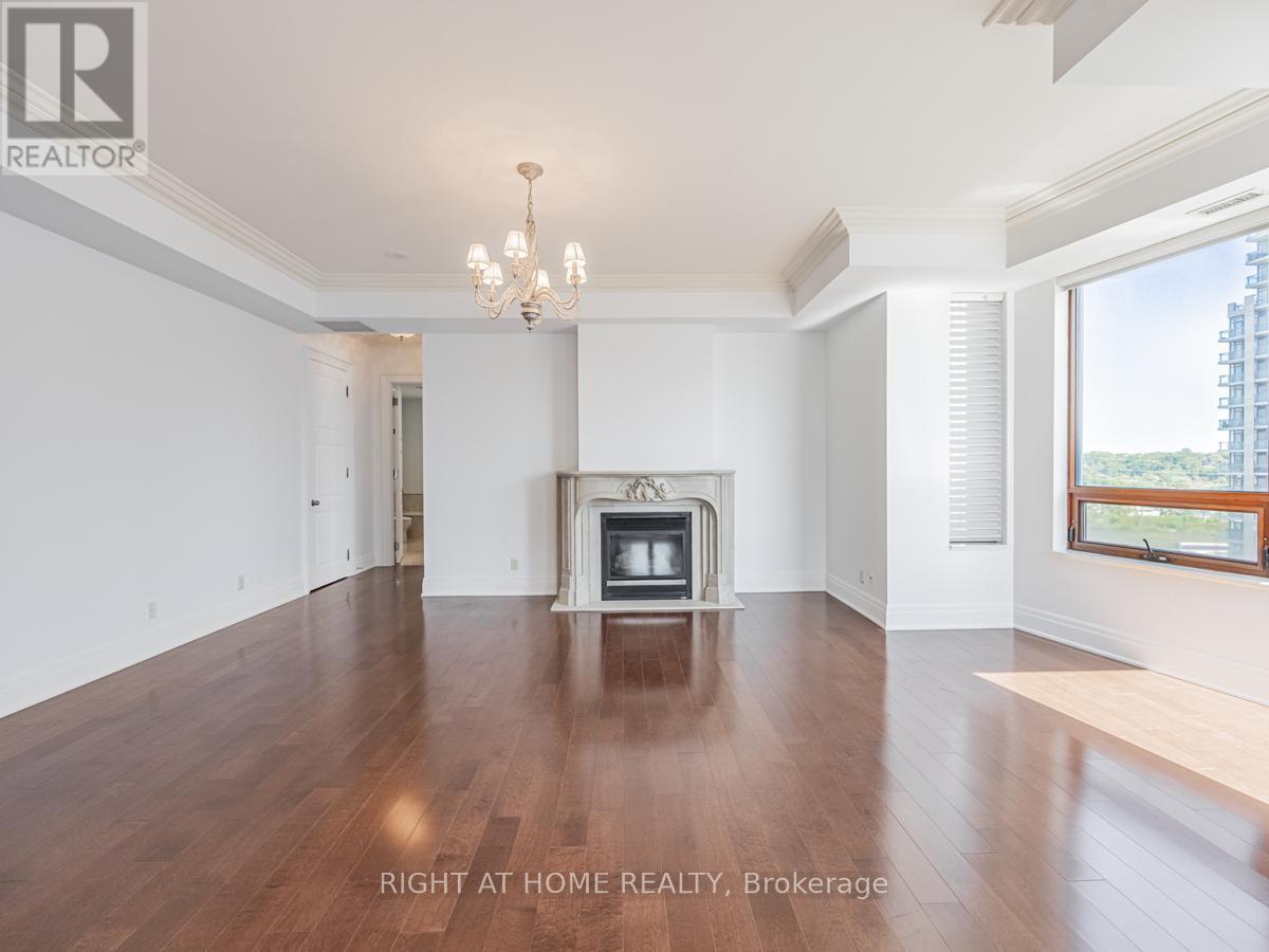 












LPH19 - 2095 LAKE SHORE BOULEVARD W

,
Toronto (Mimico),




Ontario
M8V4G4

