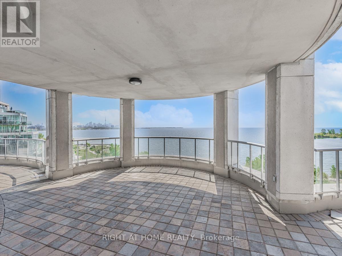 












LPH19 - 2095 LAKE SHORE BOULEVARD W

,
Toronto (Mimico),




Ontario
M8V4G4

