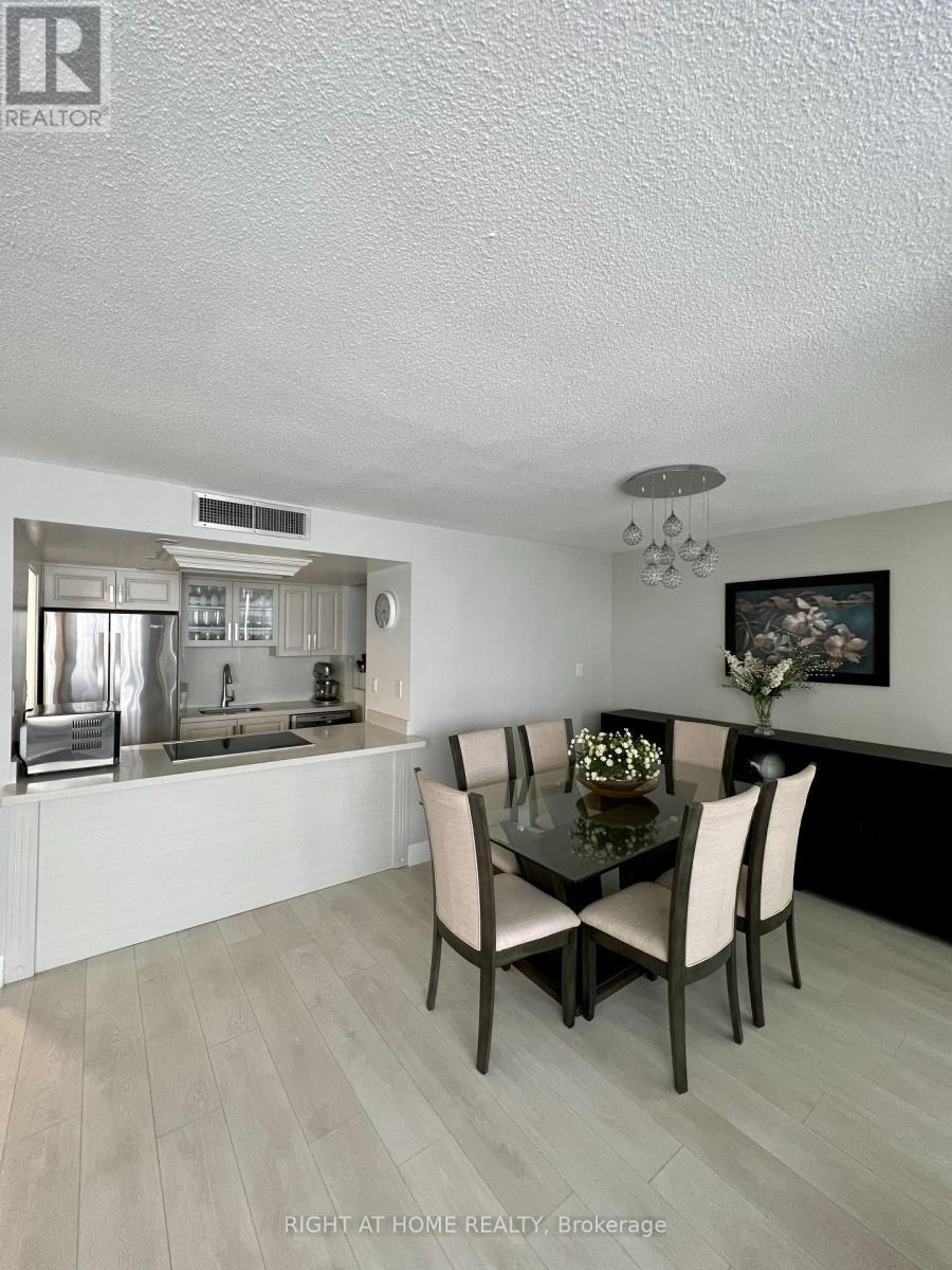 












1018 - 1333 BLOOR STREET

,
Mississauga (Applewood),




Ontario
L4Y3T6

