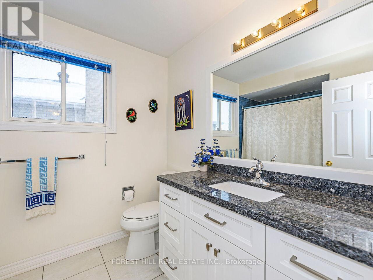 












57 NEWPORT STREET

,
Brampton (Westgate),




Ontario
L6S4N1

