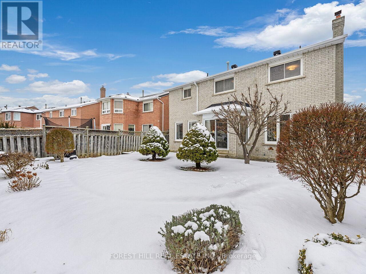 












57 NEWPORT STREET

,
Brampton (Westgate),




Ontario
L6S4N1

