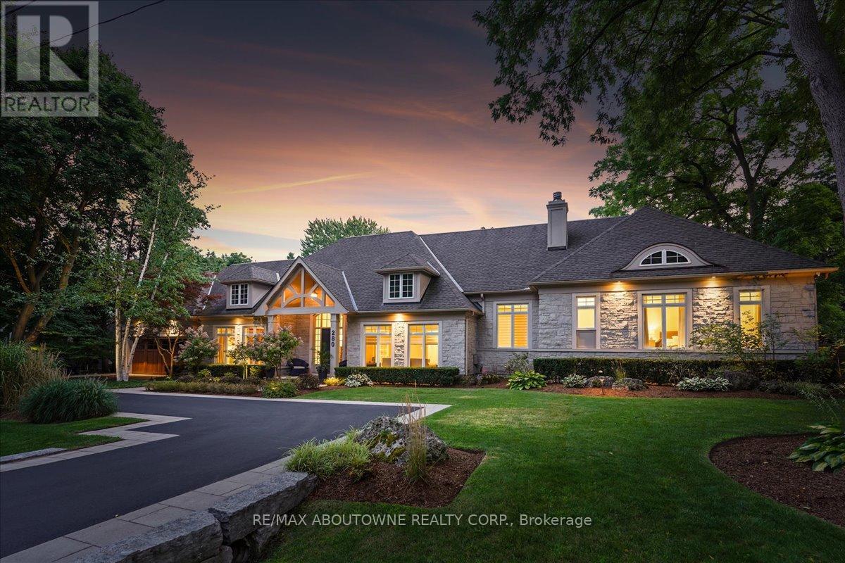 












280 BALSAM DRIVE

,
Oakville (1013 - OO Old Oakville),




Ontario
L6J3X6

