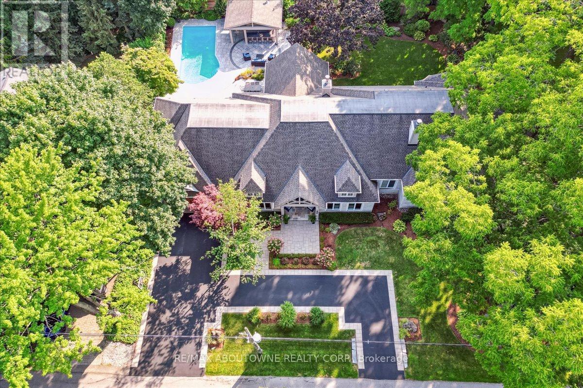 












280 BALSAM DRIVE

,
Oakville (1013 - OO Old Oakville),




Ontario
L6J3X6

