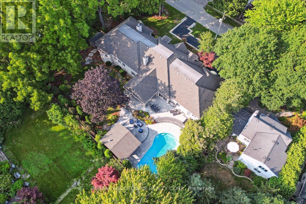 












280 BALSAM DRIVE

,
Oakville (1013 - OO Old Oakville),




Ontario
L6J3X6


