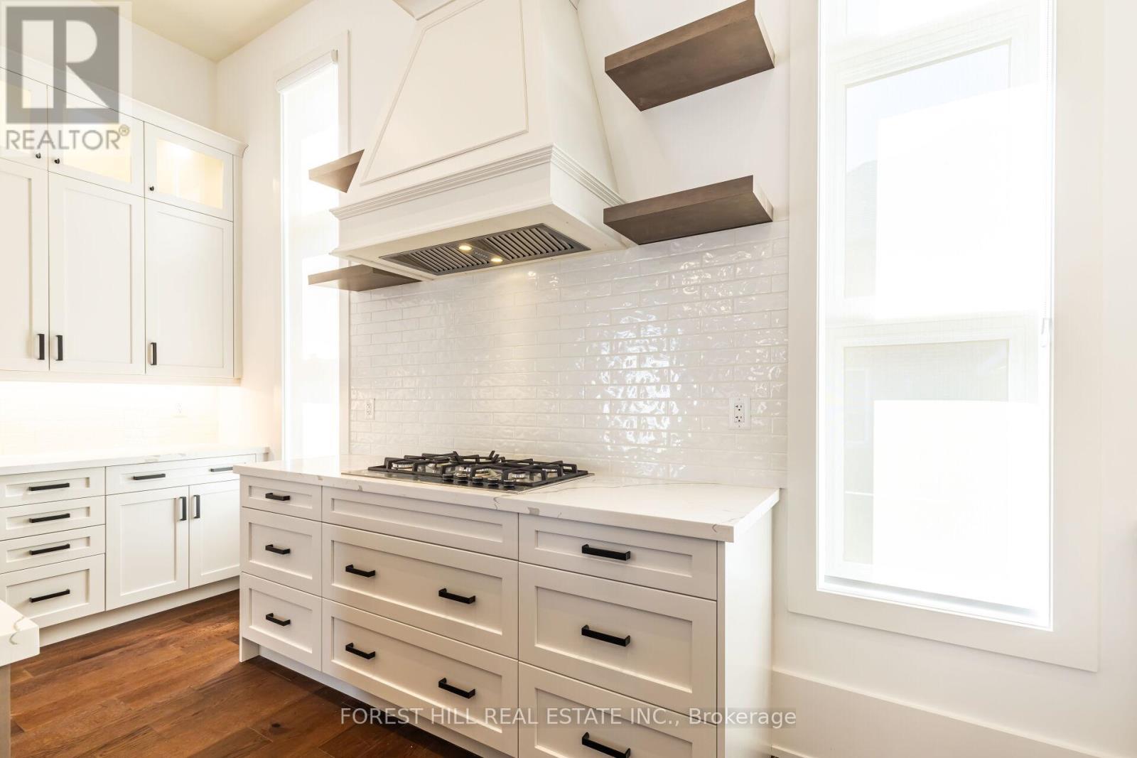 












4017 TWINE CRESCENT

,
Mississauga (Rathwood),




Ontario
L4Z1E8


