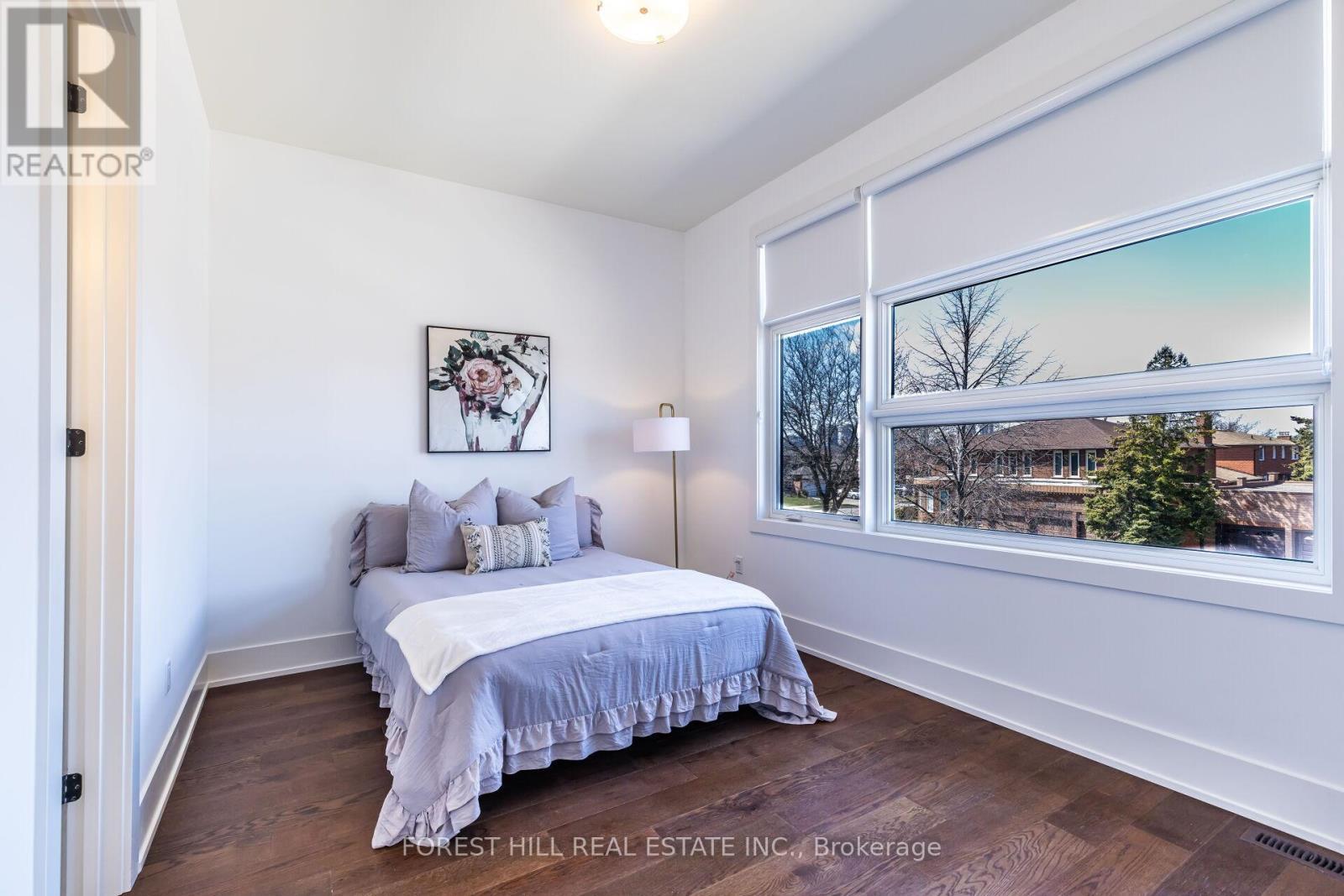 












4017 TWINE CRESCENT

,
Mississauga (Rathwood),




Ontario
L4Z1E8

