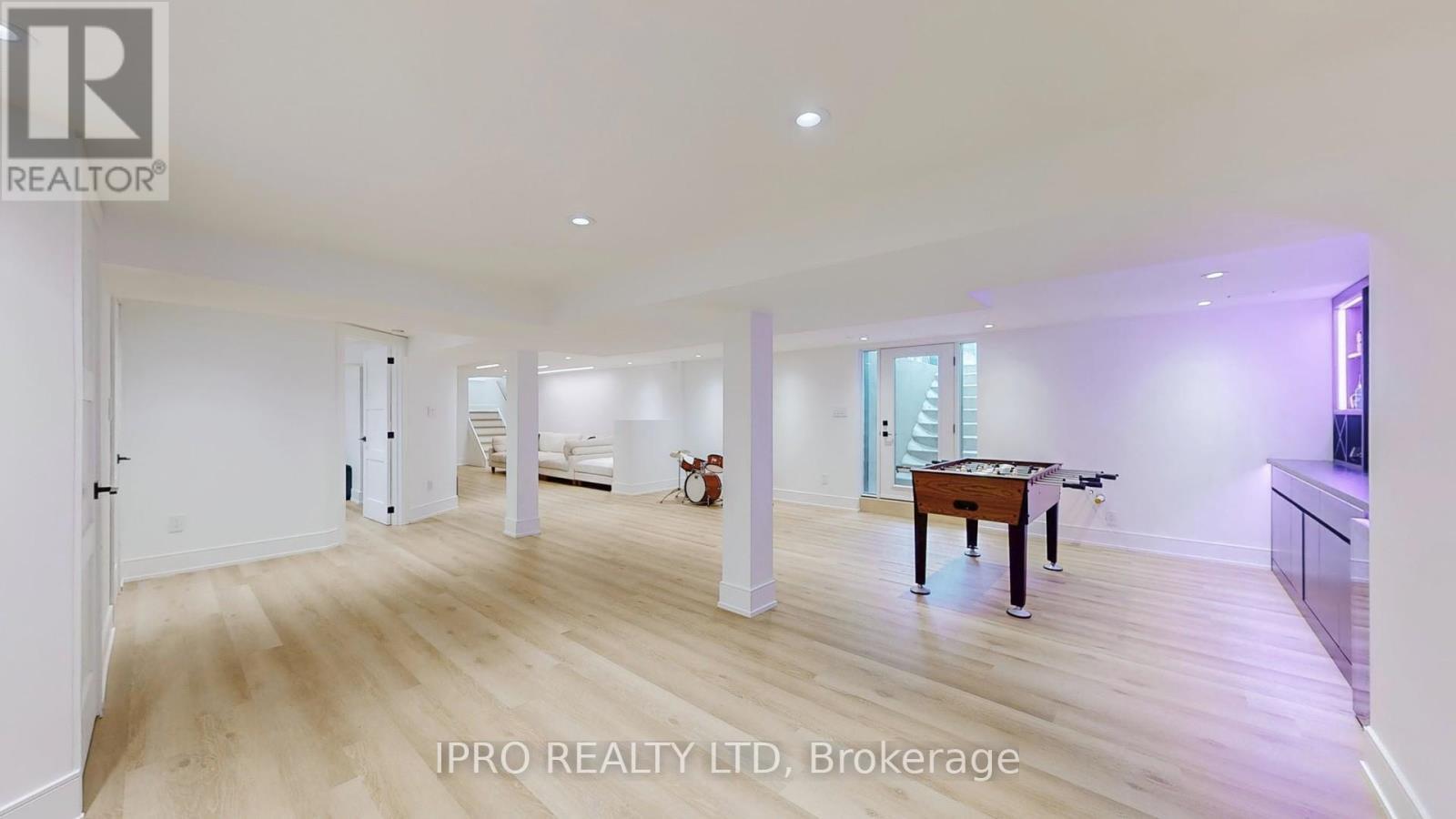 












13890 KENNEDY ROAD N

,
Caledon (Inglewood),




Ontario
L7C2G2

