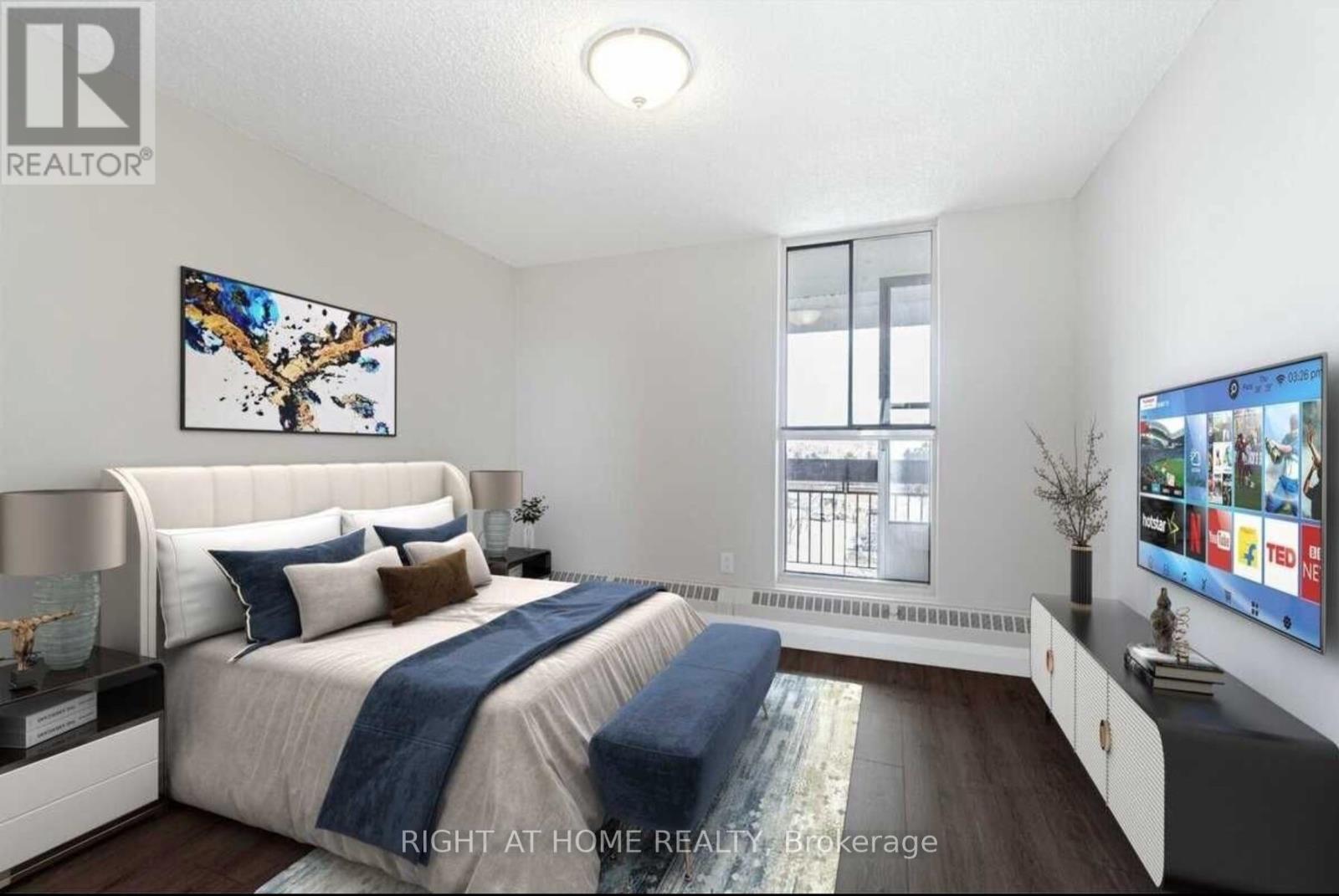 












621 - 4673 JANE STREET

,
Toronto (Black Creek),




Ontario
M3N2L1

