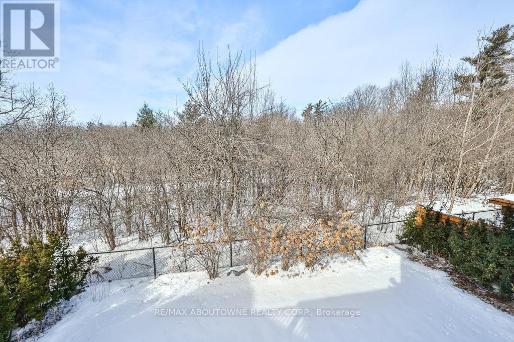 












526 HIDDEN TRAIL

,
Oakville,




Ontario
L6M0N3

