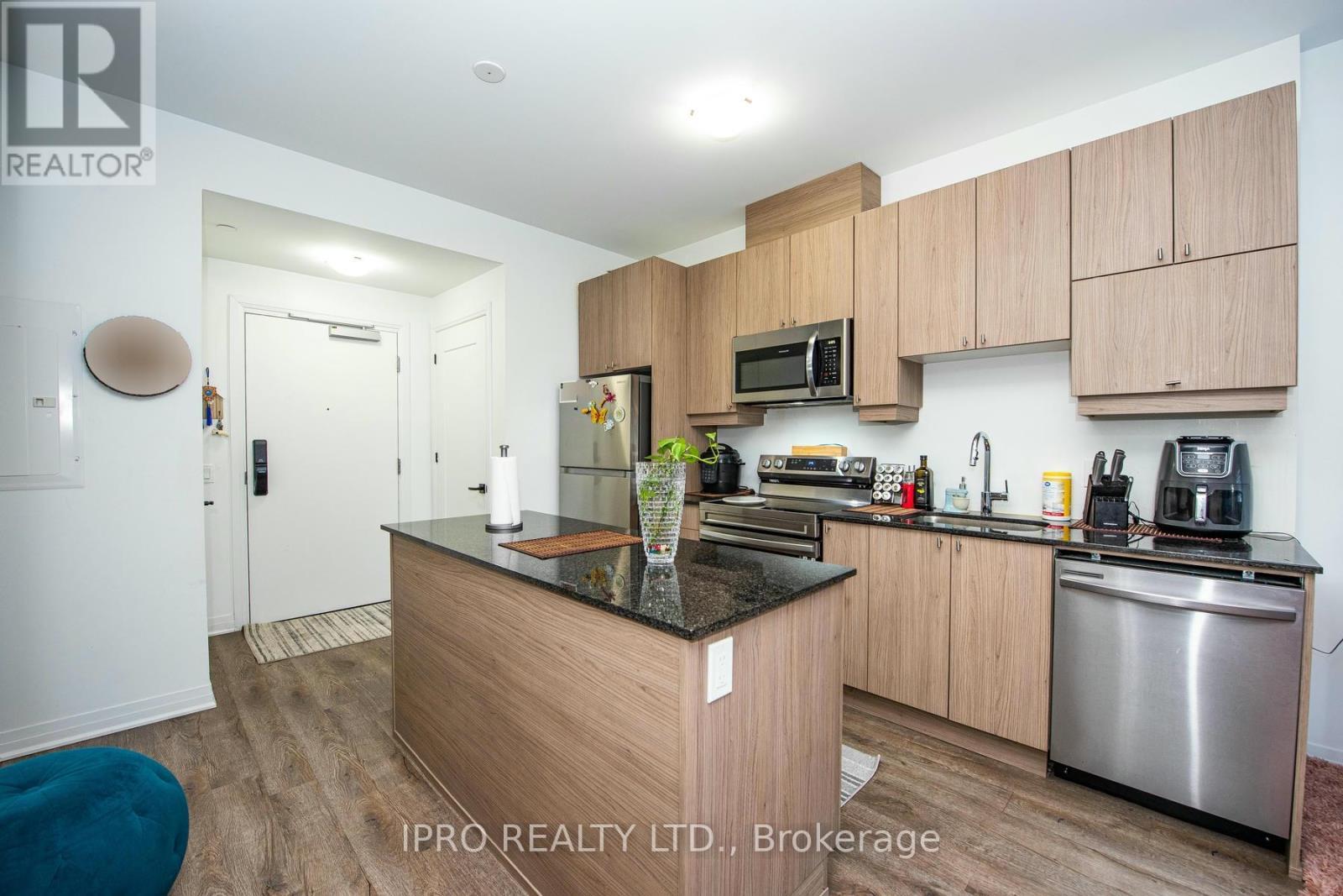 












103 - 460 GORDON KRANTZ AVENUE

,
Milton (Walker),




Ontario
L9E1Z2


