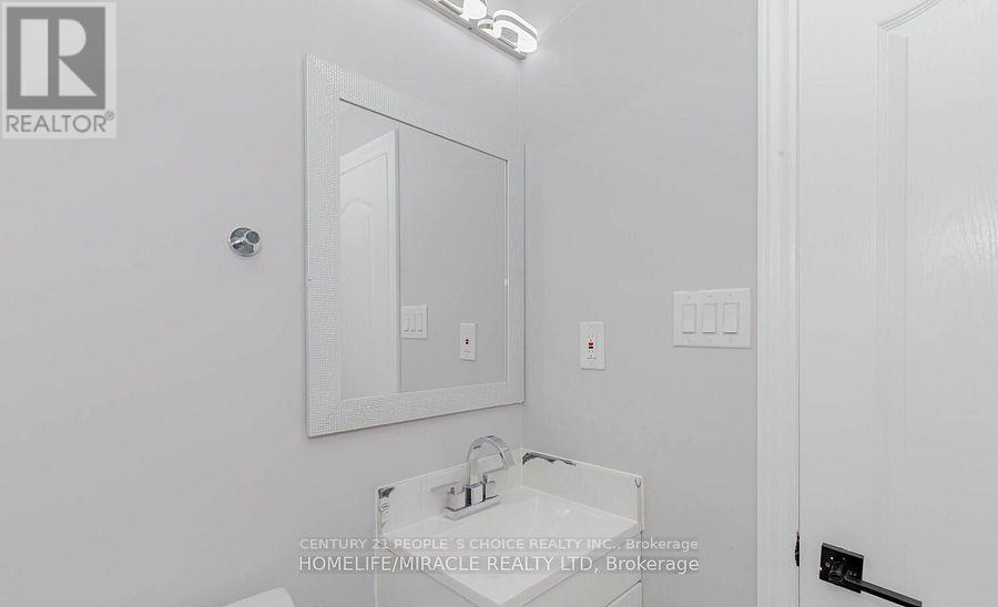 












LOWER LEVEL - 62 ELGIN DRIVE

,
Brampton (Brampton South),




Ontario
L6Y1A8

