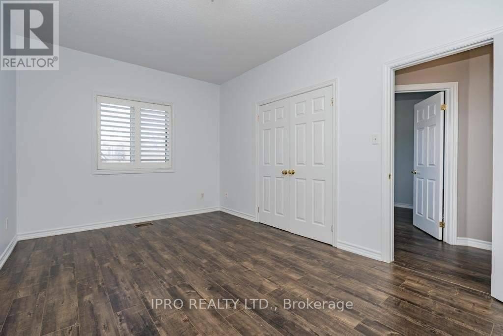 












RM 1 - 12 KING GEORGE ROAD

,
Toronto (Weston),




Ontario
M9N2C1


