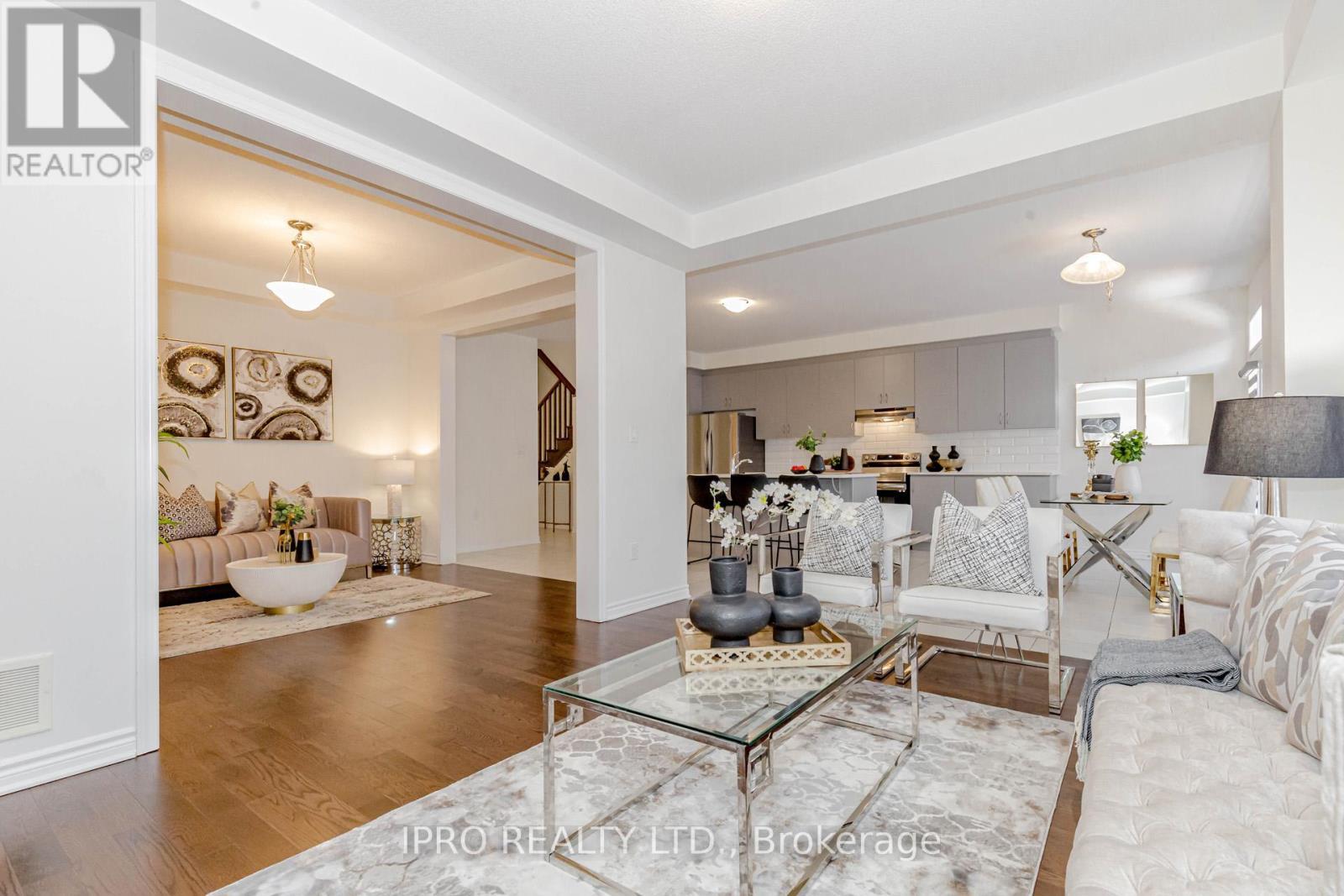 












98 EBERLY WOODS DRIVE

,
Caledon,




Ontario
L7C0Y9

