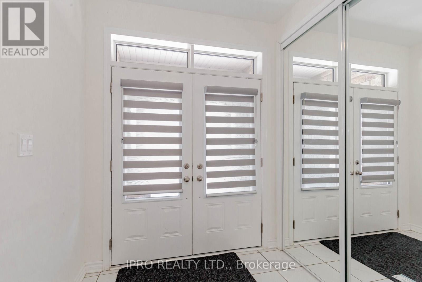 












98 EBERLY WOODS DRIVE

,
Caledon,




Ontario
L7C0Y9

