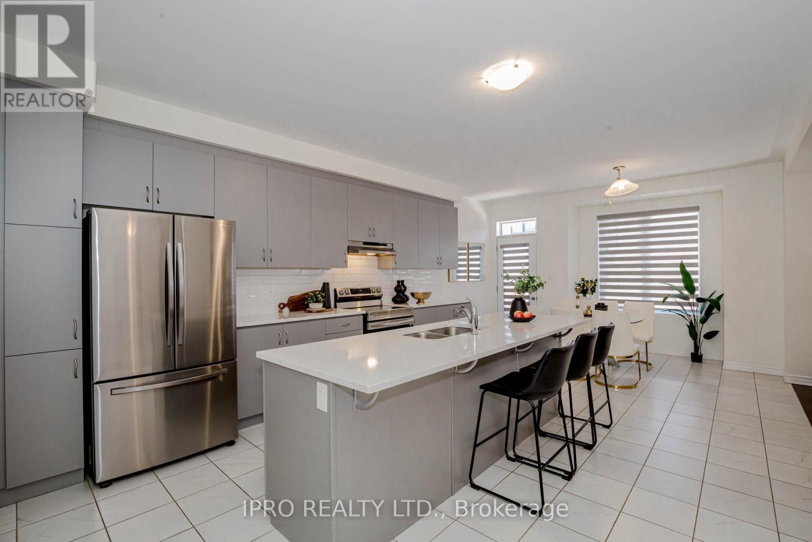 












98 EBERLY WOODS DRIVE

,
Caledon,




Ontario
L7C0Y9

