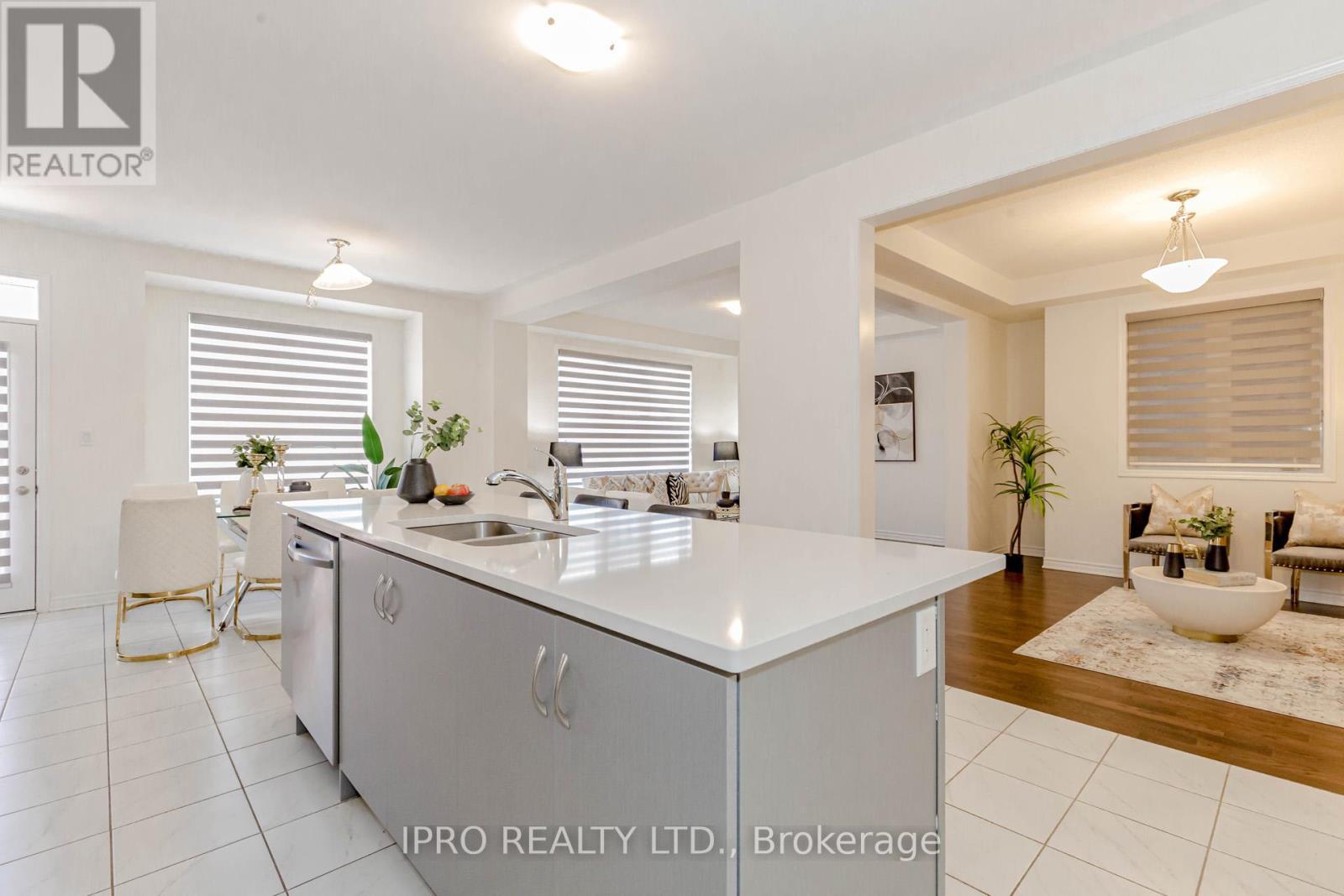 












98 EBERLY WOODS DRIVE

,
Caledon,




Ontario
L7C0Y9

