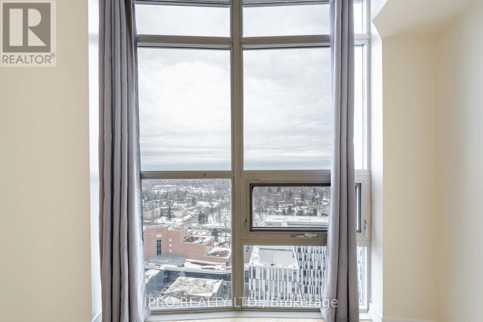 












2405 - 9 GEORGE STREET N

,
Brampton (Downtown Brampton),




Ontario
L6X0T6

