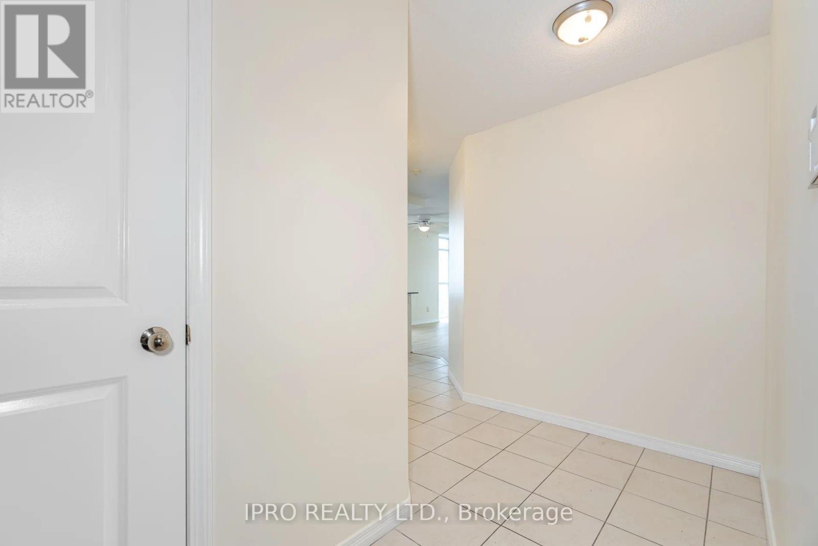 












2405 - 9 GEORGE STREET N

,
Brampton (Downtown Brampton),




Ontario
L6X0T6

