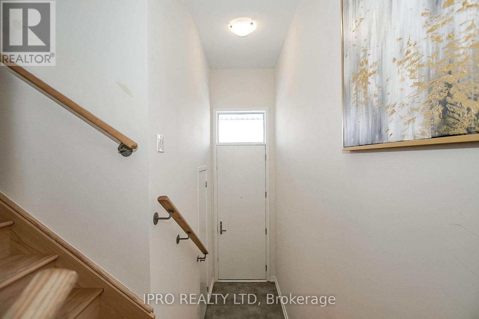 












138 LANDSBRIDGE STREET

,
Caledon (Bolton East),




Ontario
L7E2E1

