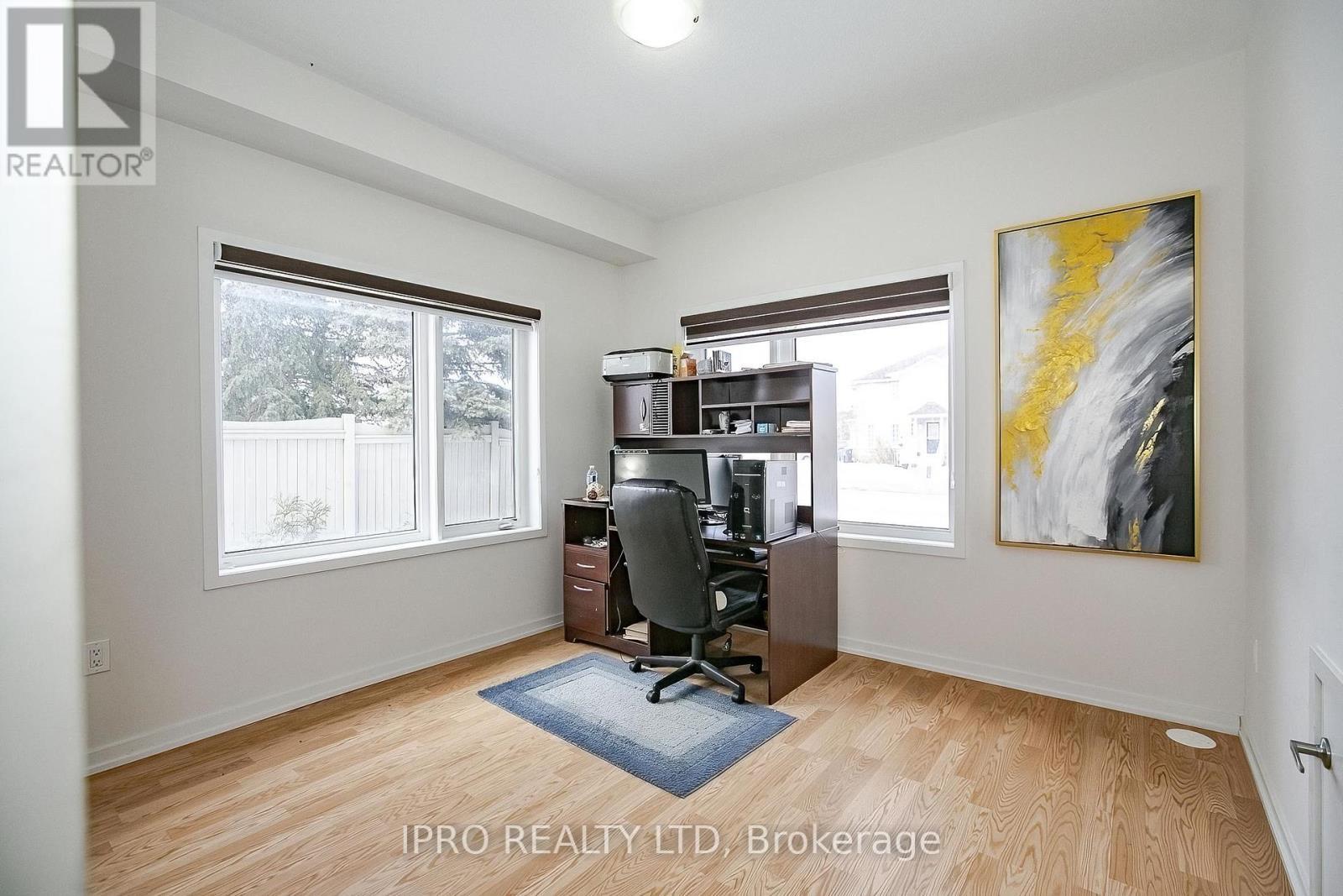 












138 LANDSBRIDGE STREET

,
Caledon (Bolton East),




Ontario
L7E2E1

