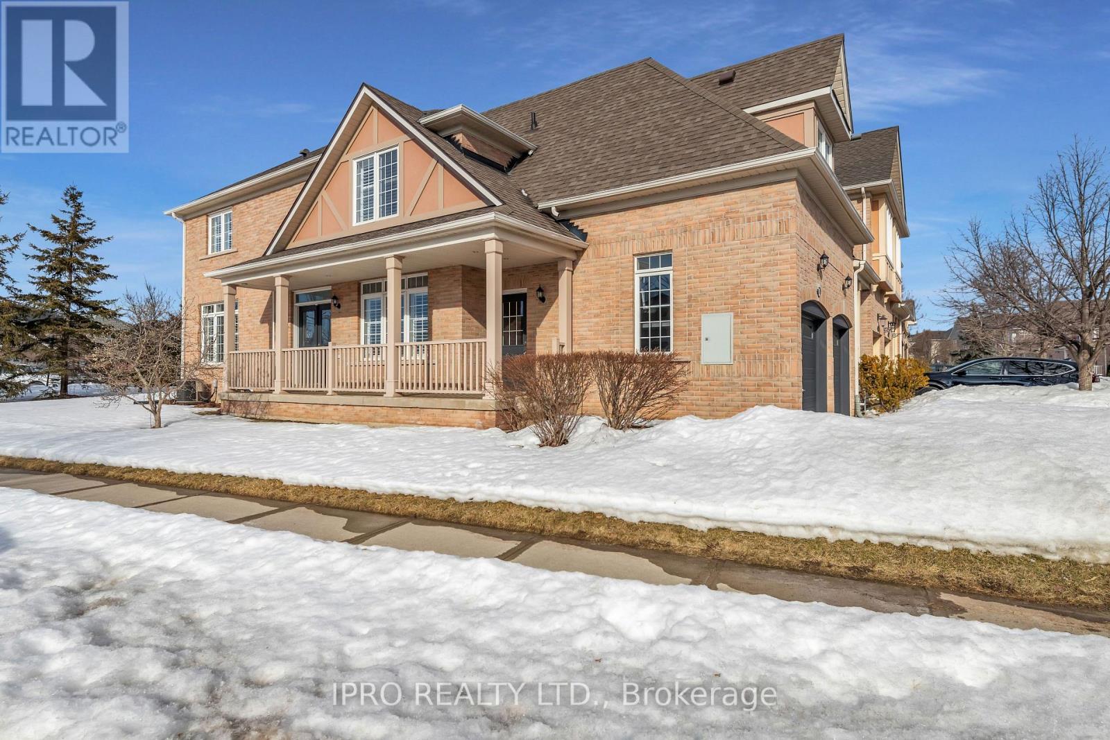 












18 - 2295 ROCHESTER CIRCLE

,
Oakville (BC Bronte Creek),




Ontario
L6M5C9

