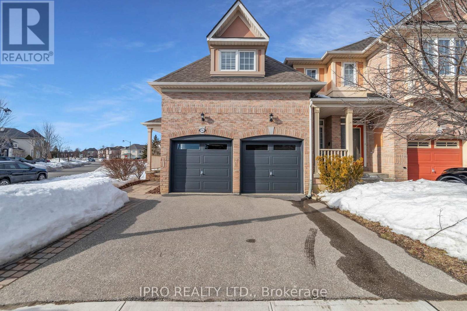 












18 - 2295 ROCHESTER CIRCLE

,
Oakville (BC Bronte Creek),




Ontario
L6M5C9

